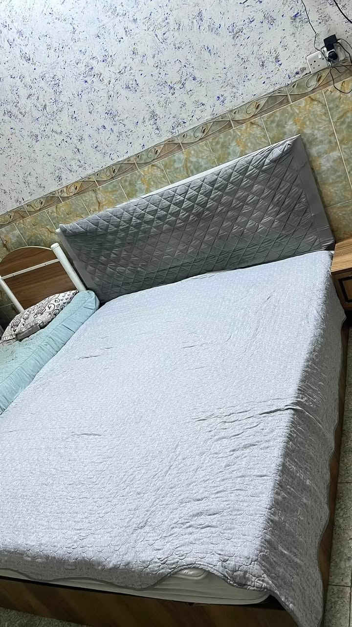 غرفه نوم تركيه مستخدمه سعر200  الف شد نقل عليكم الي يحب يتواصل ***********
