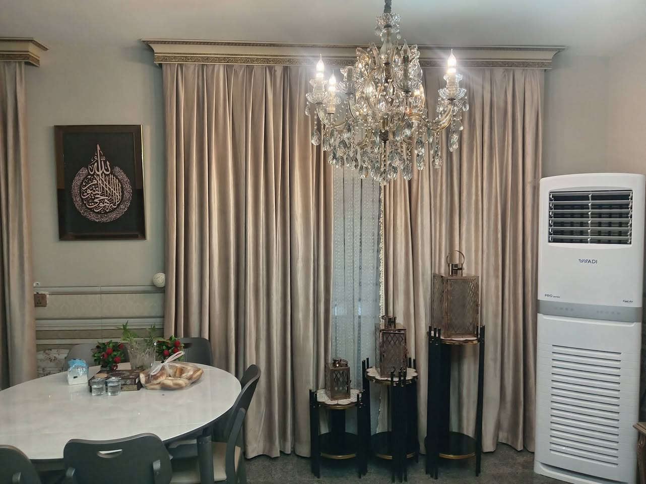 سلام عليكم بيت للبيع م 160 بغداد الدولعي قرب روضة قطر الندى البيت موقعه تجاري البيت بناء حديث فقط يرادله ملاحظات
للتواصل:***********

