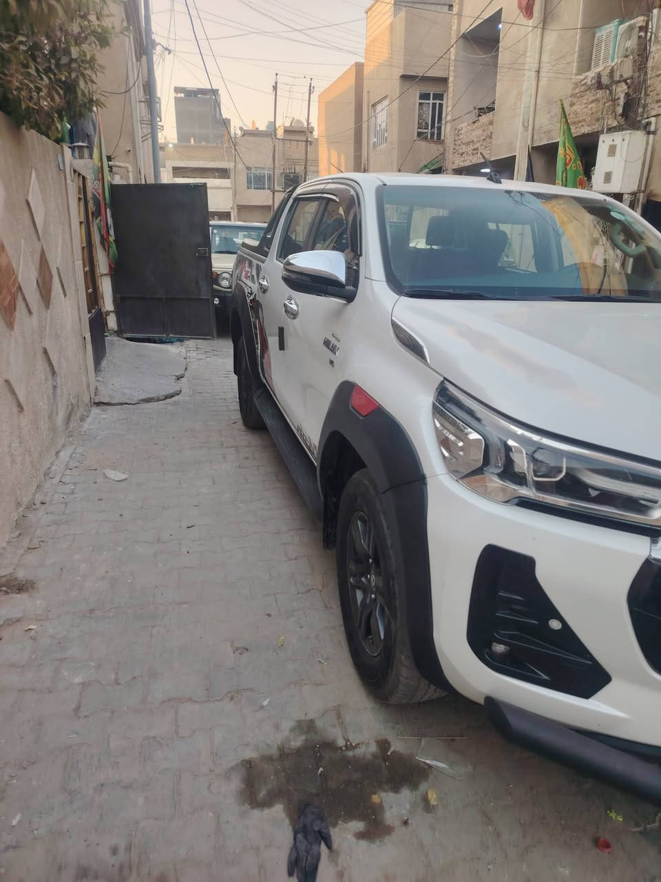 السلام عليكم بيكم مديل ٢٠٢٤ سياره مكفوله كفاله عامه مكان السياره بغداد الجديده ***********
