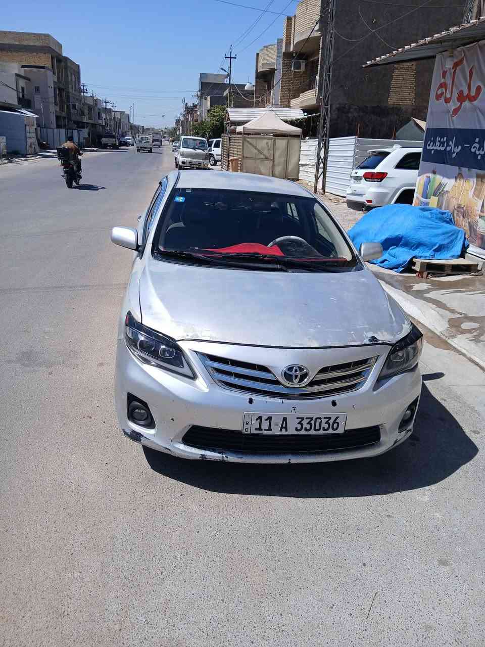 السلام عليكم
كورلا موديل 10  امريكي محدثه 13  كير محرك تبريد خير من الله 
بيها ٤ قطع سياره بيها جراد 
حداديه جديده 
دوشمه جديده 
صيانه منظومه البانزين والماء
مكاني بغداد غزاليه مكلف بالنشر 
هاتف ***********
السعر 87 وبيها مجال ترهم مراوس بالنترا
