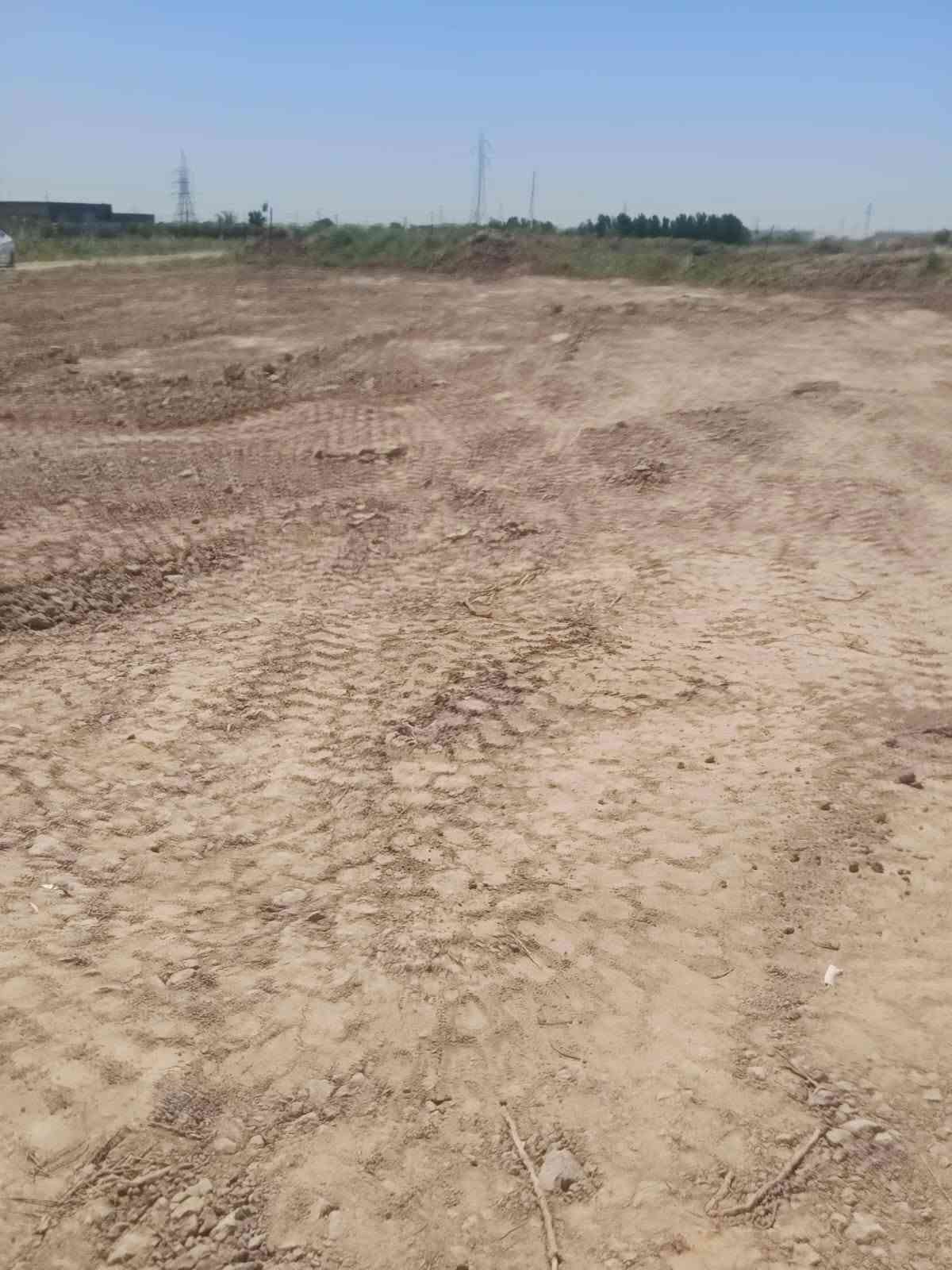 ياالله سلام عليكم دونم زراعي للبيع يم الميزان طريق حي كوت غريب على  كوت السعر 14مليون اوبيه مجال ***********
