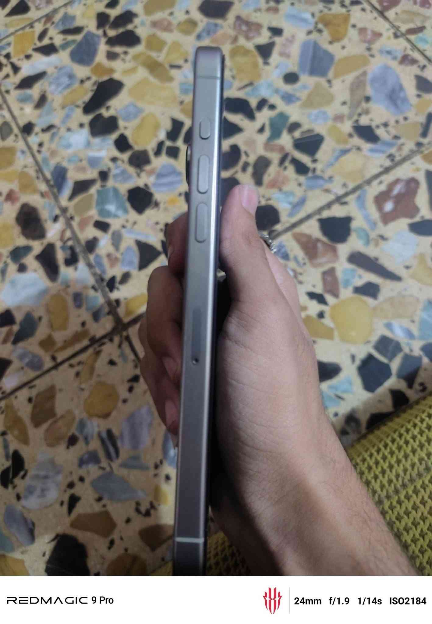 iPhone 15 pro max
ذاكرة 256

بطارية 85

جهاز نضيف شخط مابي 

كرتونته ويا 

ماستر شرق اوسط 

سعر مليون و100

مكان بغداد الرصافه  رقم الهاتف ***********

نص مكتوب في الصور:
- REDMAGIC 9 Pro 24mm f/1.9 1/25s ISO3203
- REDMAGIC 9 Pro 24mm f/1.9 1/14s ISO2459
- REDMAGIC 9 Pro 24mm f/1.9 1/18s ISO3184
- REDMAGIC 9 Pro 24mm f/1.9 1/14s ISO2250
- REDMAGIC 9 Pro 24mm f/1.9 1/14s ISO2184
- حول الاسم iPhone إصدار iOS 26.6.2 اسم الطراز iPhone 15 Pro Max رقم الطراز MU793AA/A الرقم التسلسلي HV9YH4R7RC انتهت صلاحية التغطية الأغاني الفيديوهات ١٣١ الصور ٨٢٩ التطبيقات ٢٥ السعة ٢٥٦ غ.ب. متوفرة ١٤٤,٣٣ غ.ب. عنوان Wi-Fi A4:F8:41:EA:90:F6
- حالة البطارية
- <
- عادية
- تعمل بطارية iPhone هذه على النحو المتوقع. حول البطارية والضمان...
- الحد الأقصى للقدرة
- ٨٥٪
- هذا قياس لقدرة البطارية مقارنة بقدرتها عندما كانت جديدة. قد تتسبب القدرة المنخفضة بتقليل ساعات الاستخدام بين عملية الشحن والأخرى.
- عدد الدورات
- ٧٣٧
- هذا هو عدد مرات استهلاك iPhone لقدرة البطارية. معرفة المزيد...
- تاريخ التصنيع
- كانون الثاني ٢٠٢٤
- أول استخدام
- شباط ٢٠٢٤