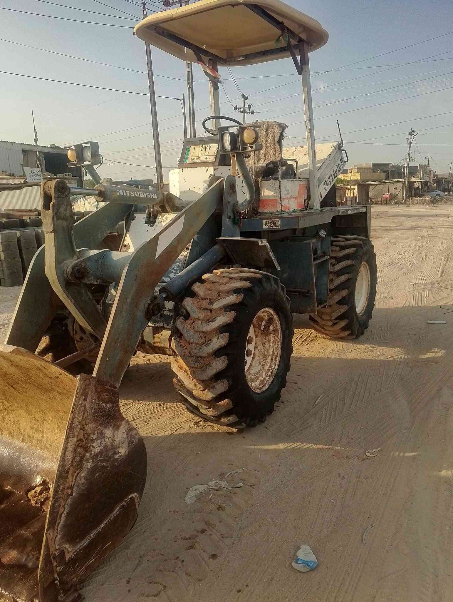 شفل 50للبيع موديل 98 رقم بابل بأسمي مكينه مكفوله لا تنقيص ولا تبخير دافعه البلاديه قطعتين شاصي مكفول الشفل جاهز للعمل للاستفسار اكثر الاتصال على الرقم ***********   مكاني بابل شارع 80
