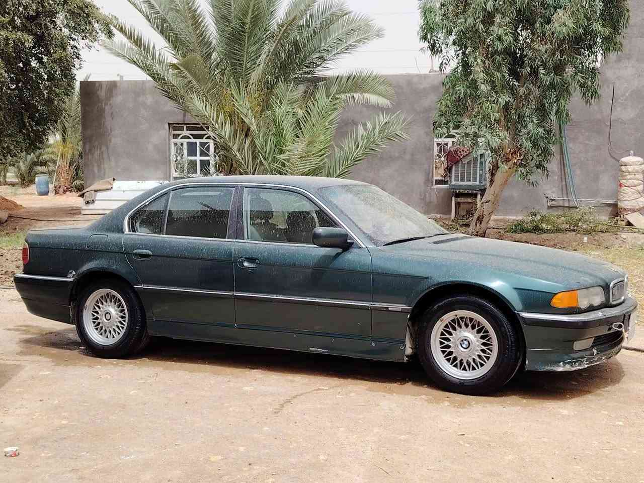 السلام عليكم 
للبيع BMW خفاش
 حجم V8 730i 
موديل 1995
رقم سلمانيه مميز ( شرط مداور مو وكاله)
السياره مكينه وكير وحداديه خير من الله 
السعر 50 وبيها مجال 
📍مكان السياره الديوانيه قضاء السدير 
الرقم ***********
ابويامر الميالي
