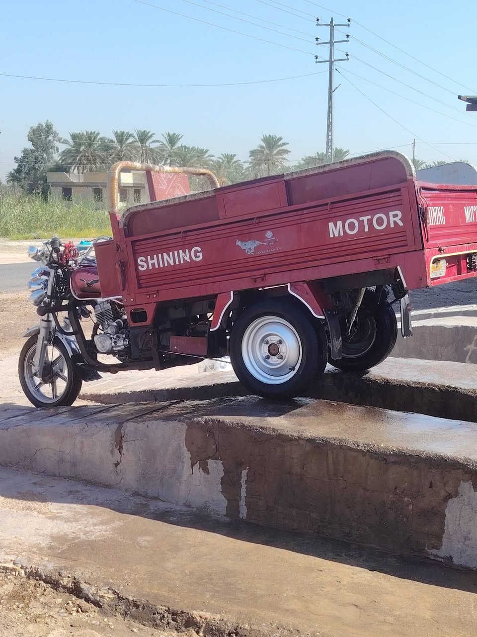 السلام عليكم ستوته للبيع 2023 بس بيها محركها مبدل بستم ولفات يعتبر مفتوح مكفوله شاصي وركبه مكان بابل ابو غرق ***********
