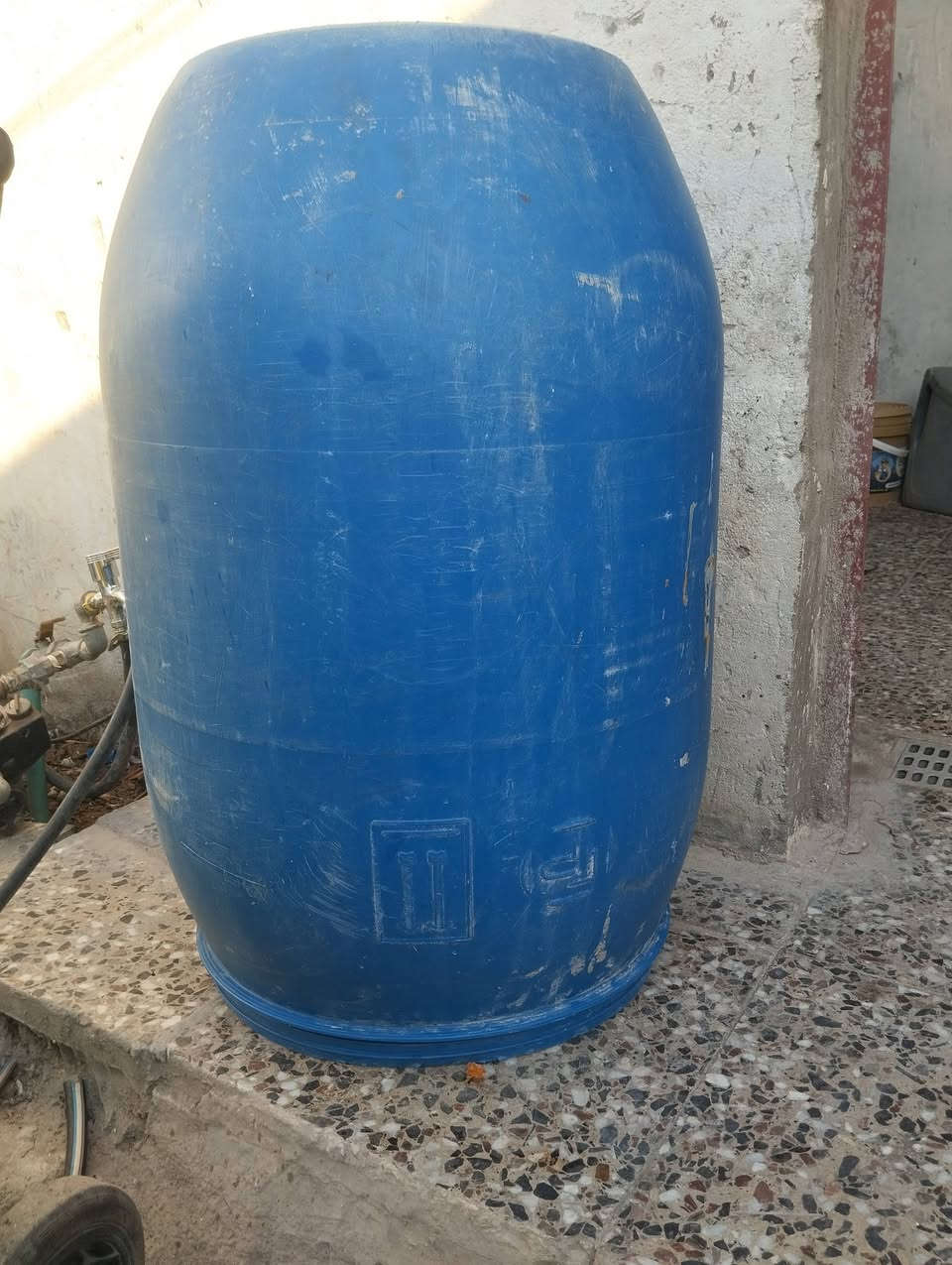 باب المنيوم حمام تواليت السعر 70
كمبرسير هواء متعدد الاستعمال صبغ ينشد علية ادريل فتح شد 
السعر 65
براميل حجم كبير العدد 4للبيع يرهمن نفط أو للعمال ترس ماء وغيره السعر الزوج 15
باسيكل حجم 26بناتي ياباني نقصة تايرات السعر 35
المكان الشعلة التواصل ***********
