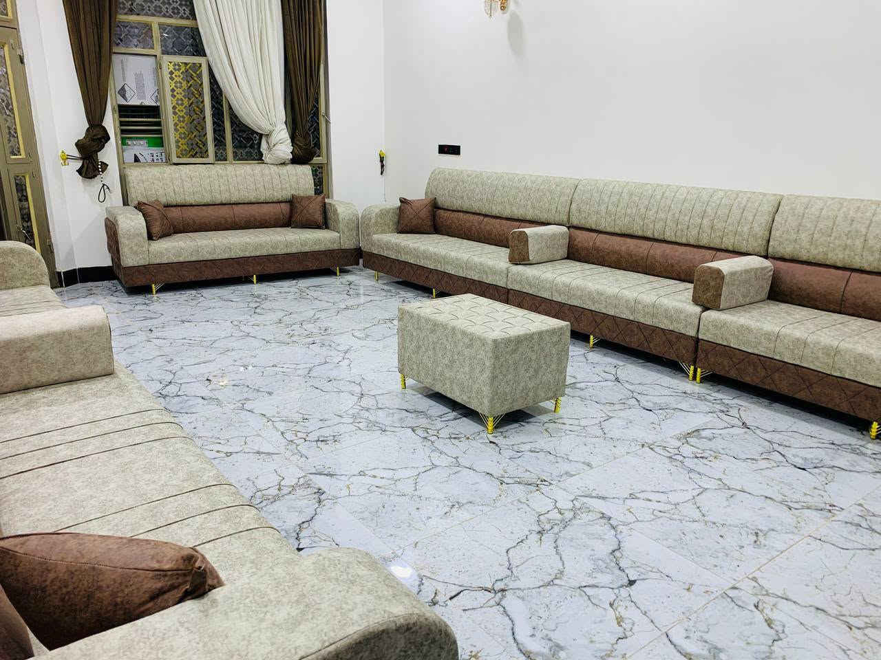 معمل ومعرض شمس الدجيل 💯💯
وبالعافيه وشايفين كل الخير 💫💫 

موديل ديوان للأستقبال يجمع بين الفخامة والجاذبية بلون الجوزي وألاوف وايت تصميم يلفت النظر .
وكان العمل حسب طلب الزبون من أختيار التفاصيل والألوان المميزة والجميلة. 
💯💯💯💯
كما يوجد لدينا عمل كافة الموديلات للتخم والديوان يتم العمل بأتقان التصميم والعمل بأيادي أفضل النجارين وأروع المصممين والخياطين بشرط خشب بلوك اسود وأختيار المواد عالية الجودة والأسفنج مميز اول مع طبقه بولستر طبي والقماش المقدف درجة أولى وبشرط تكون كل التفاصيل أفضل من العمل التركي من نجاره ودوشمه والفنش عند تقفيل التخم يعني الحمدالله شغل يرضي الله والزبون موديلات التقجيج اليدوي درجة أولى كل التفاصيل تكون بشرط ١٠٠%  وتجي وشوف المعمل والكادر والشغل بعينك وبعدها يتم الاتفاق على كل التفاصيل ...... وأدخل للصفحه وشوف كل اعمالنه  💯 
💫ويوجد بيع بالقسط 💫

📍 العنوان: صلاح الدين – الدجيل
بجانب ساحة عصام للأخشاب – قرب حسينية أم البنين
📞 للاستفسار والطلب:
*********** (واتساب / موبايل)
*********** (موبايل)
