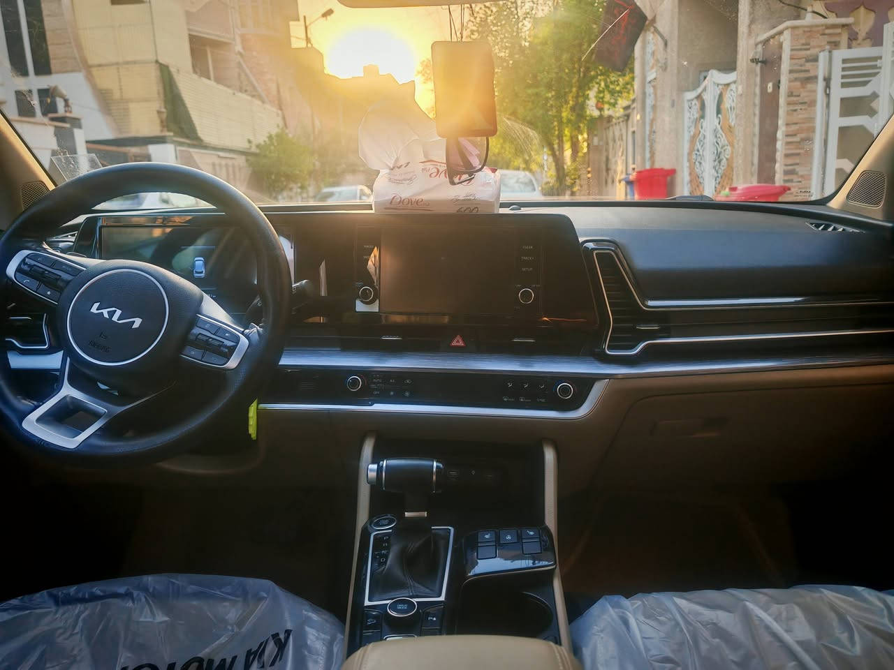 بصمة وتشغيل عن بعد وفتح جام وبنراما كلة بلبصمة
بنوراما
كشنات جلد وهيترات وكهرباء
كشافات
صندوك كهرباء
حساسات امامي خلفي كامرا
شاشة متصلة
السيارة ماشية ٣٤ الف
تبريد بيانو
خارج بيانو
السيارة مغلفة ارضية وكشنات من هية زيرو يعني داخل يلهث
اصبع بي دي ار واصبع تكحيل كارت شرط ممبينات بس اني شعندي اسولف ليكدام الباقي كفالة شرط
بغداد بسمي سنوية تحويل مباشر
رايدها ٢٢٥ بيهة مجال بصيط
مكاني الحرية دور الضباط
***********
