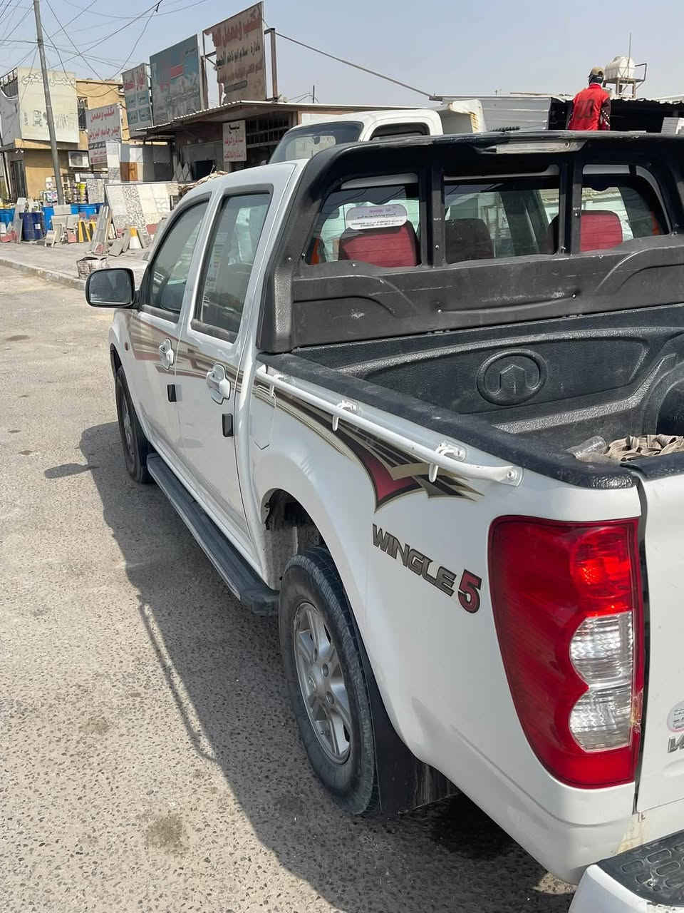 السلام عليكم 
كريت ول موديل 20
سياره كفاله عامه ماعده بارد موضح بسونار كير مكينه حداديه تخم تاير تبريد 
سونارها وياها وذا مايعجبك سوي جديد
رقم قادسيه الجديد بسامينه
سنويه جديده هزه جديده 
مداور ثاني يوم 
المكان الديوانيه . السنيه
للاستفسار ***********
