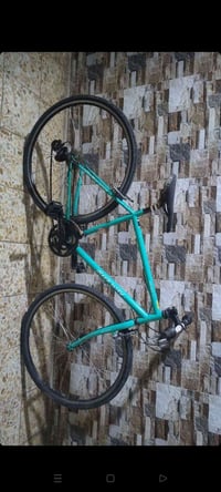 C700 • بايسكل سباق • قابل تفاوض
