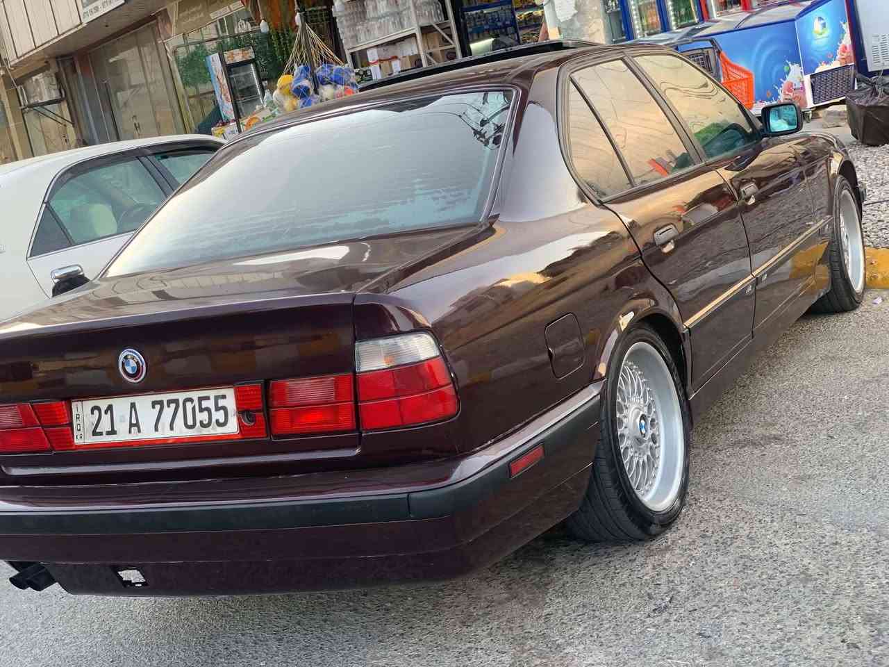 بەناوی خوای گەوره
ئەدمنی بەڕێز 
bmw 1992 528 ger 3de
کاکە گیان زەروری پارەکەم بەسعری بەلاش خوارهەموبازاڕ
سەیارە یەک حەفتەیە لەتاعمیر عام دەرچوە خواشاهیدە 
ئەوەی لەووسەیارابوبێت گۆڕیومە درێخیم تیانەکردوە 18
گەلام لێداوە 
مواسەفاتەکانی سڵاید تەبرید دەبڵ جەکمەجەپێش.پان ناوفۆڕمیکا.حەوت.کەله جلد پەردەی بیلاد چوارولی موشەبە
دەعامی بۆدەعامی منەتونابم لەلای کێ فەحسەیەکەیت بیکە
گێڕمەکینە ئەکسل تەقەوڕەقە بەشەرتی هەزارفیتەر
28 سلندەر ئاسنە بەشەرتی قوەت .شوێن سەیسادق
سعری تەنها 46 گەڵا سێگەڵاش غەرامەی تیایە چەک بۆت دەگەڕێنمەوە 
سەنەویەک ساڵە بەسەر چوە تەحول وەکالە پەنجەمۆر بەشەرت
ڕەقەمی تازەیە برایان ڕەقەم دادەنێم جوابی تەلەفونەدەمەوە
***********
