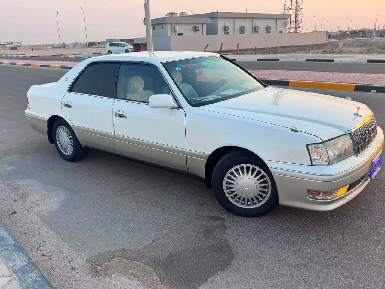 سلام عليكم راس ثور موديل 1997فول مواصفات عدا الفتحه كفاله عامه من الگص ونغل جثه والضربه والعيب الشرعي مكانات صبغ فقط مكينه وكير فيفيتي 3000 فيشتين تخم تاير حداده ١٠٠٪؜ تبريد ثلج رقم بصره تحويل ثاني يوم سنويه 2029 عنوان بصره البترو السعر 105ستفسار ***********
