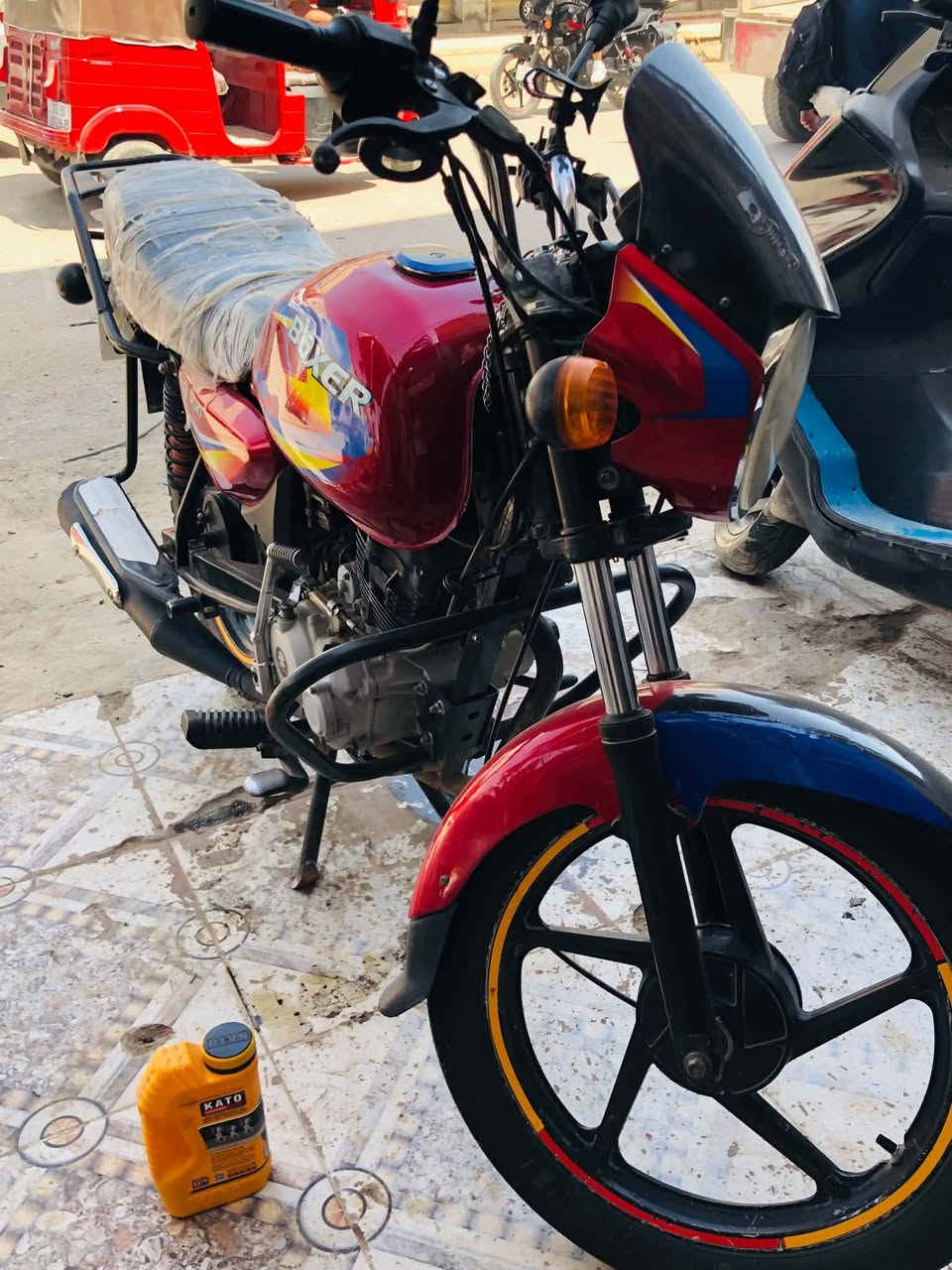بوكسر 2021 جاهزه من اللايت للبگلايت بدون نقص مكينه ناعمه نكره سلف و هندر كهربائيات عام شغاله اوراق اصولي سعر مليون و 200 وبيها مجال مكاني مفرق شارع الحسينيه 
‏‪***********‬‏
