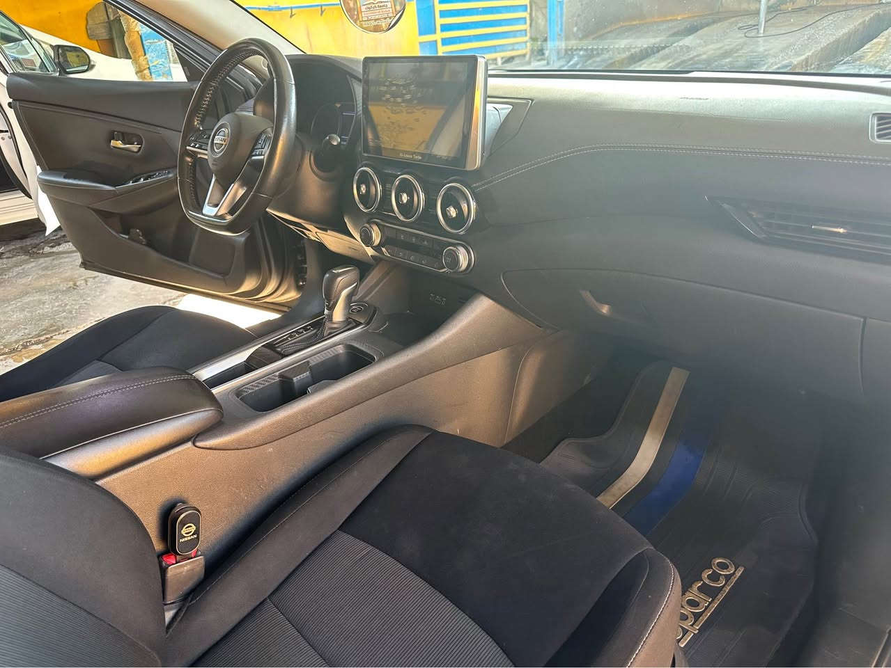 🚗 للبيع نيسان سينترا 2022 SV | نظافة فول | كركوك

المواصفات:
النوع: نيسان سينترا Nissan Sentra
الموديل: 2022 
الفئة: SV
اللون: رصاصي نفطي
المسافة المقطوعة: 58,000 ميل فقط
الحالة: كلين تايتل - بدون أي ضرر نهائياً
المحرك: نظيف جداً - لا صرف ولا تبخير - مكينة شرط
التايرات: 4 تايرات جديدة 
الباتري: باتري جديد
ملاحظة مهمة: السيارة كانت متعرضة لسرقة لايتات أمامية + بك لايتات + كشنات داخلية فقط. تم تبديلهن والسيارة سليمة 100% ميكانيك وهيكل

السعر المطلوب :- 155 $

المكان: العراق - كركوك  
للاستفسار والاتصال: ***********

السيارة جاهزة للفحص بأي وقت. 
الصور المرفقة توضح حالة السيارة الحالية.

#سيارات_للبيع  #نيسان_سينترا  #كركوك #سيارات_العراق كركوك, العراق
