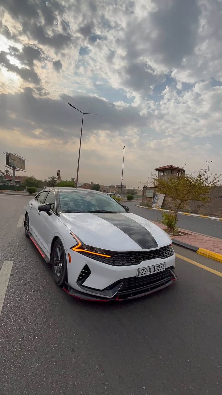 K5
موديل2023
المواصفات العادية
1-Auto hold
2-هاند بريك دكمة
3-بصمة تشغيل عن بعد 
4-اربعة مودات قيادة 
5-رادار امامي خلفي 
6-نقطة عمياء
7-تحديد مسار ومثبت مقود
السيارة وارد امريكي 
الممشى:60الف 
حادثها قطعة وحدة صبغ قبغ جنطة 
والجاملغ الخلفي بسبب الحادث معدلي على كد شبر تعديل كارت فقط الباقي كفالة
***********

