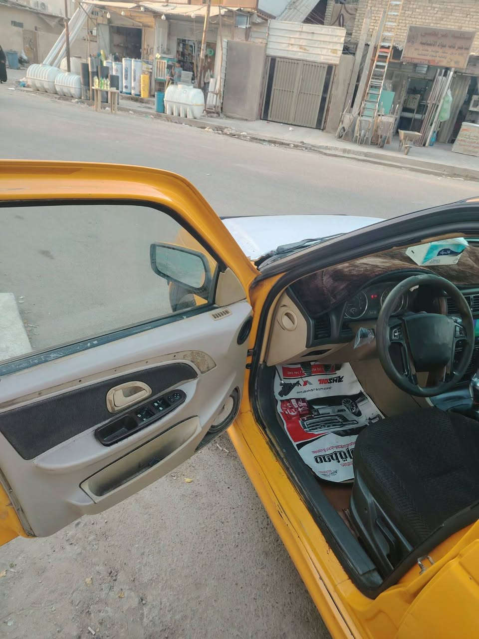 السلام عليكم بيجو باص للبيع موديل 18 رقم بصره مشروع وطني باسمي العنوان بغداد البلديات ***********سعر 35
