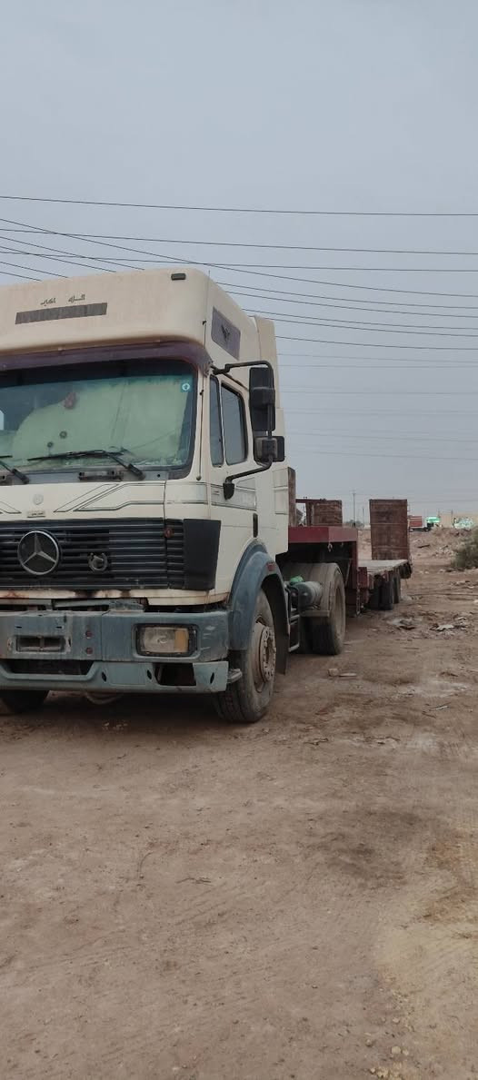 لودر للبيع مكانها ميسان العماره جاهزه البي ٩٤ أرقام ميسان باسمنه سنويه جديده مربوطه لودر كامله السعر ٢١٠ 
الاتصال ***********
