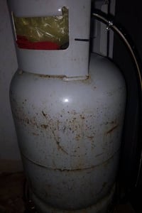 قنينة غاز • للبيع