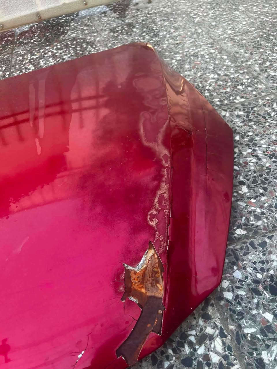 السلام عليكم من رخصة الادمن 
بنيد تويوتا يارس امريكي موديل 19 للبيع 
كما موضح في الصورة الضرر نفسه مال امريكا ومصلح بدبي 
للتواصل ***********

