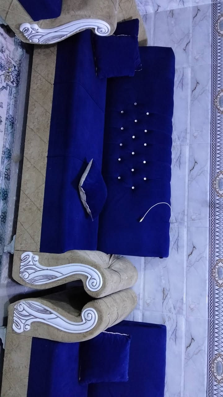 6قطع للبيع يشتري يتصل ***********
