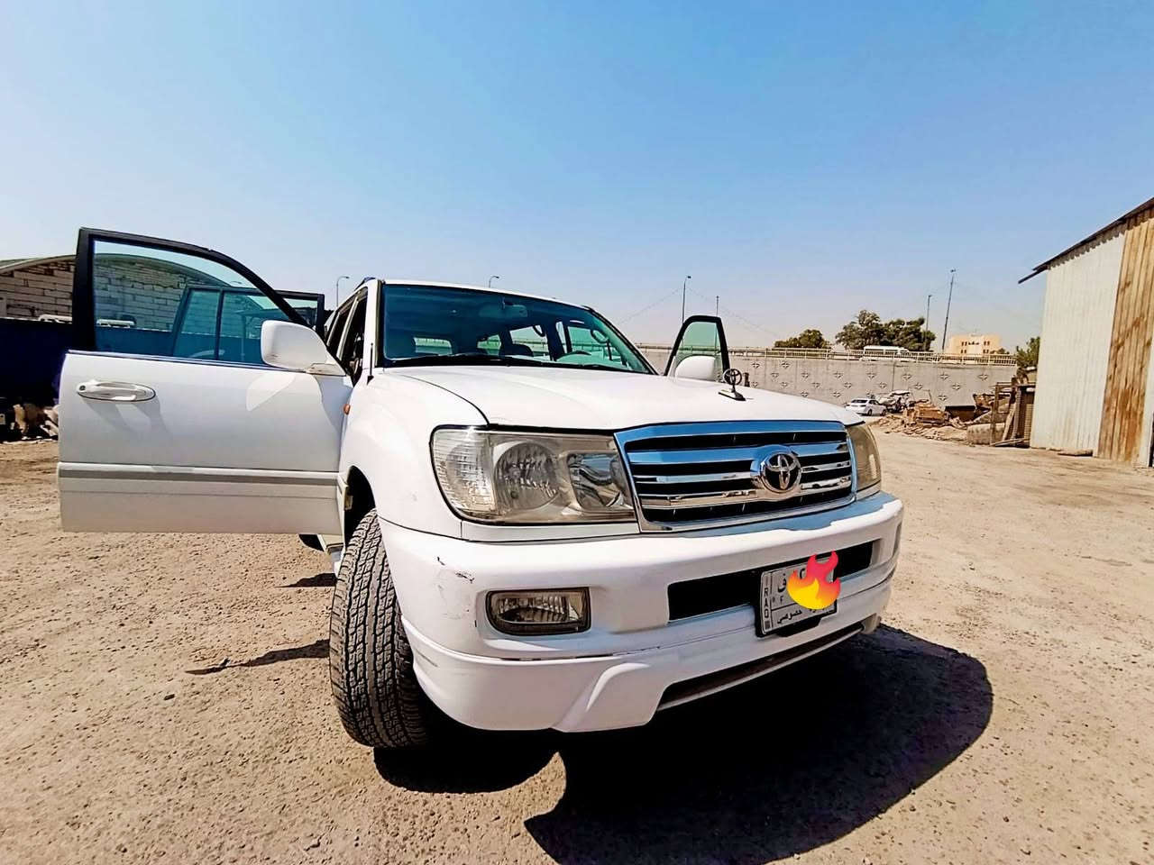 السلام عليكم ندكروز  2006VXR سياره مكفوله من ضربت شاصي بيه 3قطع صبغ سياره جاهزه على اخر حبايه دواخل جلد محرك كير حداديه كله جاهزه سنويه بسمي انتهاء 2028الرقم بصره الماني السعر 175
الرقم *********** V8
