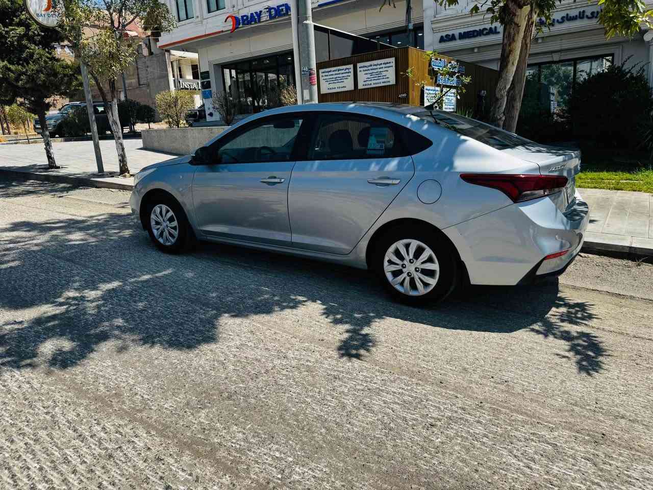 هۆندا ئەکسێنت🧿
مۆدێل  2019
خليجی مەکينە بچوک
پێشودوای کەپس سۆنەرەکە یم داناوە
83هەزار رۆشتوە😍
شاشەو کامێرای بۆدانراوە👍
هەمو گيانی بەشەرت 
سعر 99$  معامە لەيەکی زۆر کەم
*********** السليمانية, العراق
