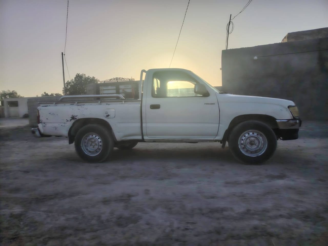 سلام عليكم تيوتاا 2001البيع.... مكينه مامفتوحه كير جديد تخم تاير***********
