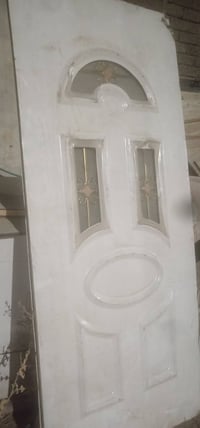 للبيع وجوه  ابواب بلاستك عدد400 باب  سعر الباب15 للمفرد واذا شلع 10   ...