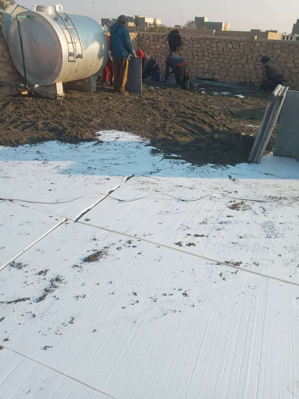 هذا عملنا ومن الله التوفيق شتايكر وجير ونايلون وماستك تطبيك السطوح وجير وإعادة السطح التالف على المتر وكرسته وعمل فوم فلين التواصل خاص او الاتصال على الرقم ‏‪***********‬‏ الاسعار مناسبه ***********

نص مكتوب في الصور:
- OPPO A31 2023/04/14