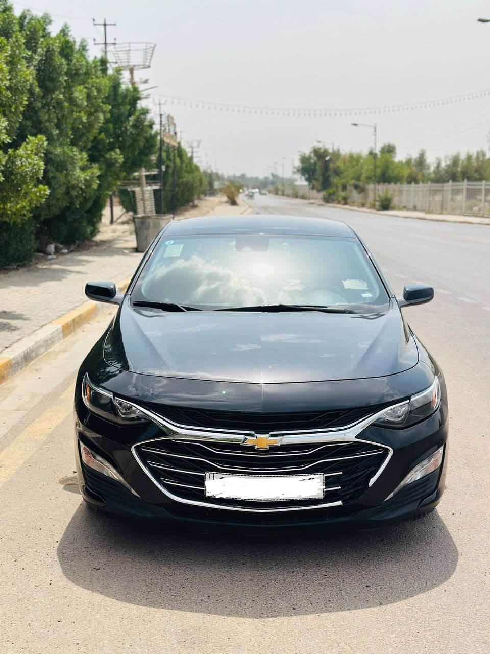 السلام عليكم..
_ شوفرليت " ماليبو "
_ موديل {2023 }
_لون اسود
_ عداد المسافات75km
_رقم بغداد  تحويل مباشر 
_فئة..LT
_محرك حجم/1.5/تيربو
_كامره خلفيه
_هاند بريك بصمه
_مقعد السائق كهرباء
_بصمه تشغيل وابواب وصندوك
_كشاف نهاري
_شاشة كبيرة تدعم نضام ابل كاربلاي + اندرويد اوتو(واير ليس) + جميع اعدادات السيارة
_حادث السيارة خفيف جداً جاملغ خلفي
وباب الخلفي مبدل والجنطه مالتها مفتوحه مصلحين الجاملغ ومرجعيها نفسها  
_السيارة بحالة الوكاله وبكتلوكات الشركة
_محرك وكير وحدايده كله بلاد جديد
_ السياره دخول جديد 2025 
_مكان السيارة// بغداد _الغزالية
رقم الهاتف/***********
السعر /128وبيها مجال بسيط

