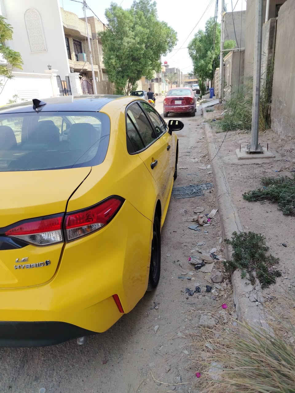 السلام عليكم كورلا هايبرد٢٣ خصوصي وارد أمريكي حادثه بابين وجاملغ يسره سياره مابيهه نقص مصبوغه صفره السعر  ١٣٩... للاتصال ***********

