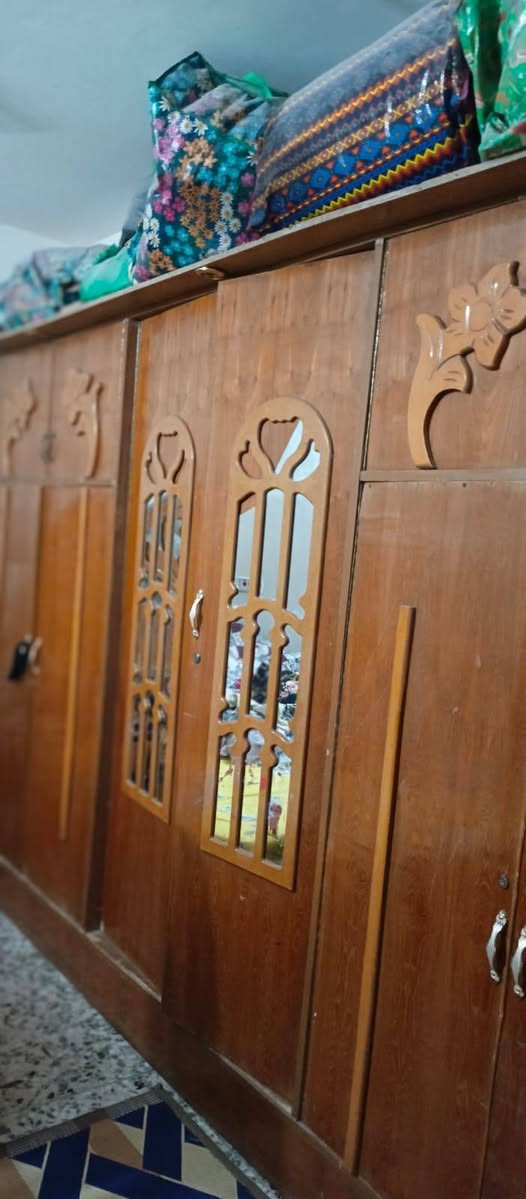 اثاث بيت كامل للبيع نضيفه جدا
مكان بغداد حي الخضراء
للاستفسار***********
