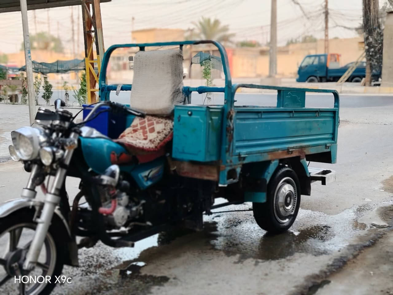 سلام عليكم  ستوته لبيع موديل  18 بيه  باج تقويه  وراق اصوالي يم  مكتب  حسين   مكاني كربلاء  حي  الغدير  محرك 23  مكلف بل النشر  رقم  راعيها  ***********  سعره 1150  وبي مجال   بسيط

نص مكتوب في الصور:
- HONOR X9c