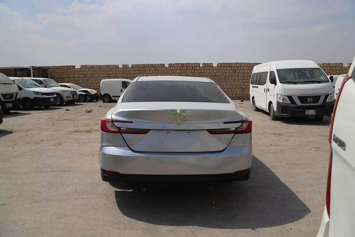 🚘🔥 Toyota Camry 2025 – خەلیجی – فول ئۆپشن

ئۆتۆمبێلەکە ئێستا لە عەین – ئیمارات بەردەستە 🇦🇪
و دۆخی ئۆتۆمبێلەکە زۆر باشە وەک لە وێنەکاندا دیارە.

✅ مۆدێل: 2025
✅ مەکینە: 4 سلێندەر – بنزین
✅ ڕۆیشتوو: نزیکەی 44 هەزار کیلۆمەتر
✅ خەلیجی
✅ کەفالەی گشتی
✅ فول ئۆپشن

💰 نرخی کۆتایی: تەنها 140 وەرەق

🔥 140 وەرەق هەموو شتێکی تێدایە:
شحن + گومرگ + هەموو خەرجییەکان تا ناونیشانی وەرگرتن

✅ هیچ پارەی زیادەیەکت لەسەر نییە
✅ ئۆتۆمبێلەکە تا ناونیشانی وەرگرتنی دیاریکراو دەگات
✅ ئامادەیە بە ناوی خۆت تۆمار بکرێت

⏱️ موعدی وەرگرتن تەنها لە ماوەی 8 ڕۆژدایە
واتە لە ماوەی 8 ڕۆژدا ئۆتۆمبێلەکە لە لات دەبێت.

🇦🇪 ئەگەر کەسێکتان لە ئیمارات هەیە، بەخێربێت دەتوانێت بچێتە مەعرەزەکە لە عەین و ئۆتۆمبێلەکە لە نزیکەوە ببینێت و پشکنینی بکات.

📲 بۆ پەیوەندی تەنها واتساپ:
***********

⚠️ لە فەیسبووک بەردەوام بەردەست نیم، باشترە ڕاستەوخۆ لە واتساپ پەیوەندی بکەن.

#ToyotaCamry2025 #ToyotaCamry #کامری2025 #تۆیۆتا #کامری_خەلیجی #ئۆتۆمبێلی_هەولێر #ئۆتۆمبێلی_عێراق

🚘🔥 Toyota Camry 2025 – خليجي – فل أوبشن

متوفرة حالياً في العين – الإمارات 🇦🇪
والسيارة بحالة ممتازة كما موضح بالصور.

✅ موديل: 2025
✅ محرك: 4 سلندر بنزين
✅ ماشية: 44 ألف كم تقريباً
✅ خليجي
✅ كفالة عامة
✅ فل أوبشن

💰 السعر النهائي: 140 ورقة فقط

🔥 السعر شامل كل شيء:
الشحن + الكمرك + جميع المصاريف لحد عنوان الاستلام

✅ بدون أي دفعات إضافية
✅ السيارة توصلك لحد عنوان الاستلام المتفق عليه
✅ جاهزة للتسجيل باسمك

⏱️ موعد الاستلام خلال 8 أيام فقط
يعني خلال 8 أيام تكون السيارة يمك إن شاء الله.

🇦🇪 واللي عنده شخص بالإمارات، يتفضل يزور المعرض في العين ويشوف السيارة ويفحصها على الطبيعة.

📲 للتواصل واتساب فقط:
***********

⚠️ التواصل على الفيسبوك مو دائماً متوفر، الأفضل التواصل مباشرة على الواتساب.

#ToyotaCamry2025 #ToyotaCamry #كامري2025 #تويوتا #كامري_خليجي #سيارات_العراق #سيارات_اربيل أربيل, العراق
