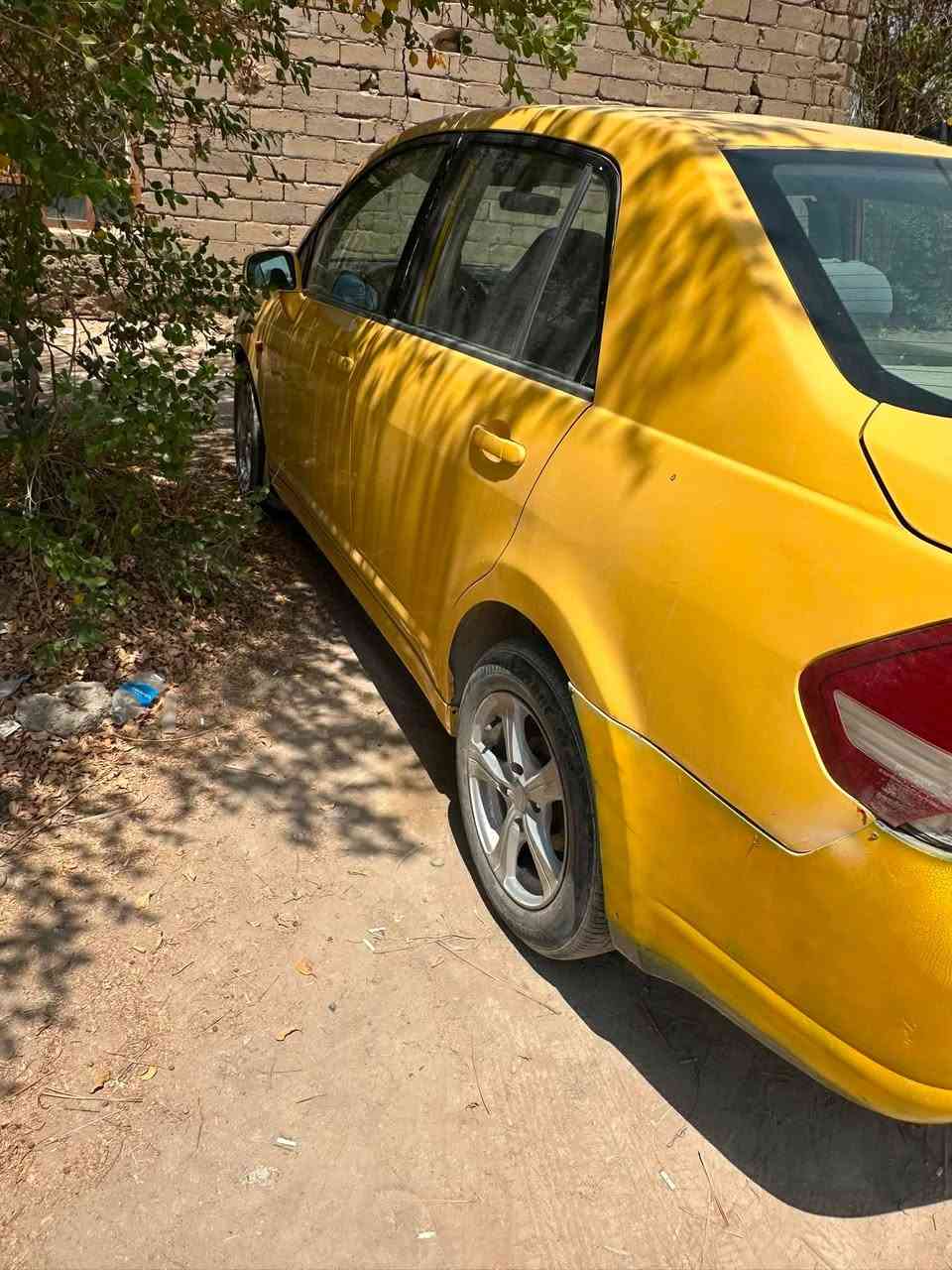 نيسان تيده موديل ٧كير مكينه جدد حديده نص عمر السياره بسمي رقم نجف إنكليزي تاير جديد تبريد عاطل ماعرف شبي مكاني دوانيه السعر ٤٠يبه مجال هاذا رقمي ***********ملاحضه السياره مامكفىوله بيه ضربات
