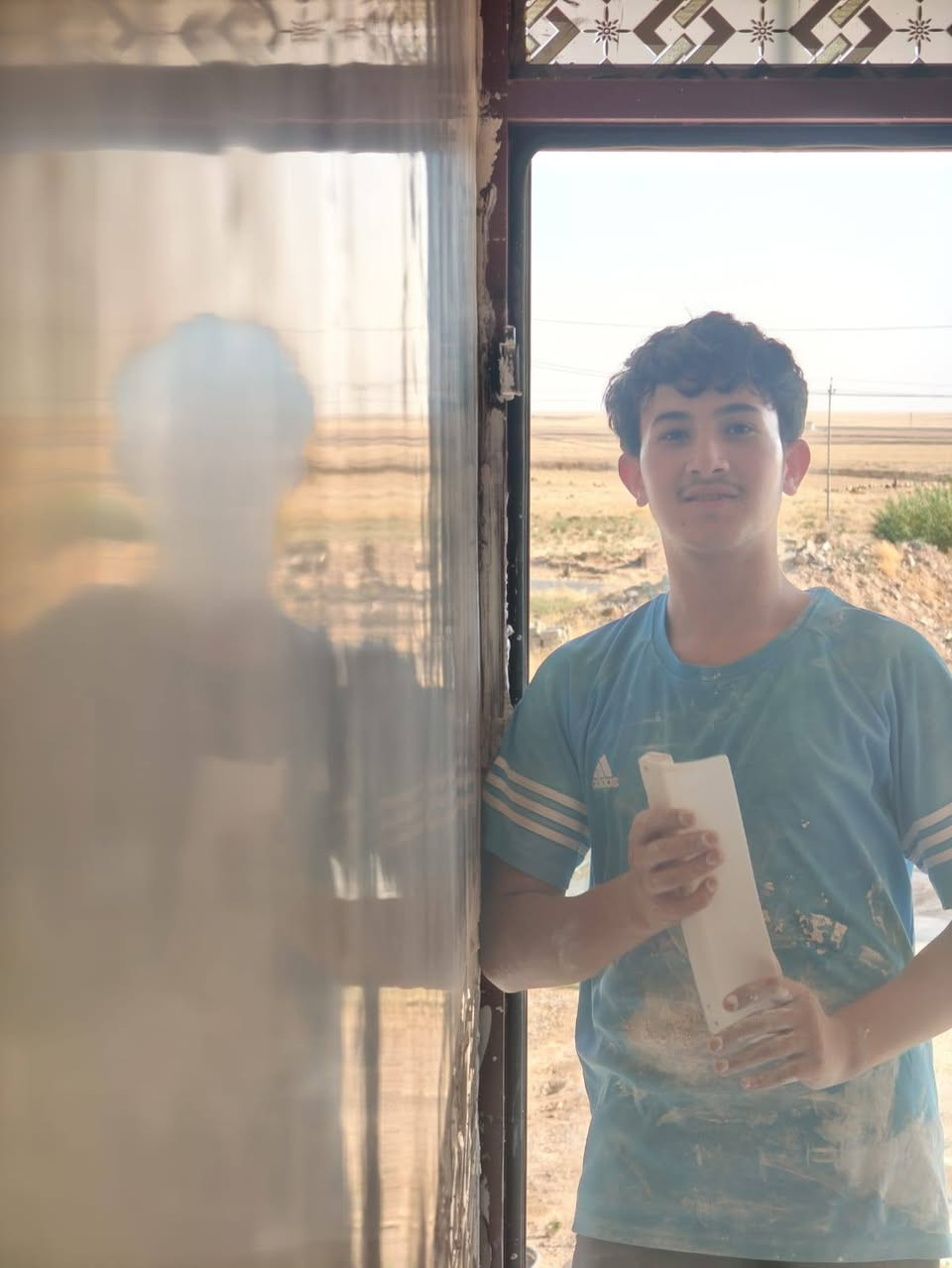 السلام عليكم يوجد كادر لبخ جص من الموصل يتكون من خمس اسطوات وخمس عمال المبيت بنفس الموقع المتر 3 الف/*********** /
