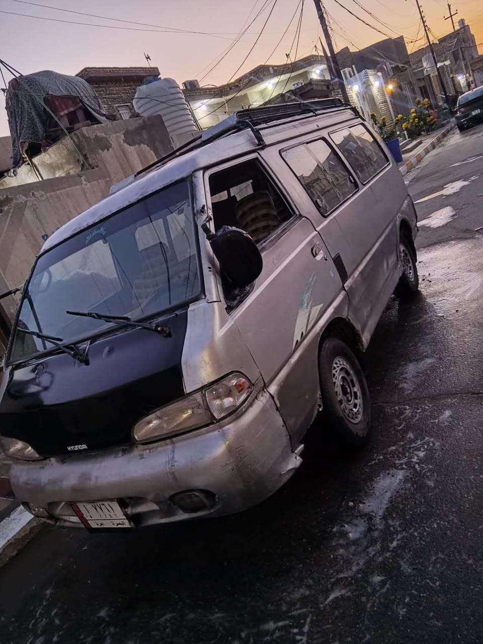 السلام عليكم كيه هونده مديل 94محرك ونجي بيه ضعف حداديه جديده طخم تاير جديد بلاديه السياره بدون لا صبغ ولا نعجون بيه خاسات بسيط شواصي مكفوله سنويه ل28صاحبه موجود لمراوس بتكسي مكاني ذي قار سوق الشيوخ ***********
