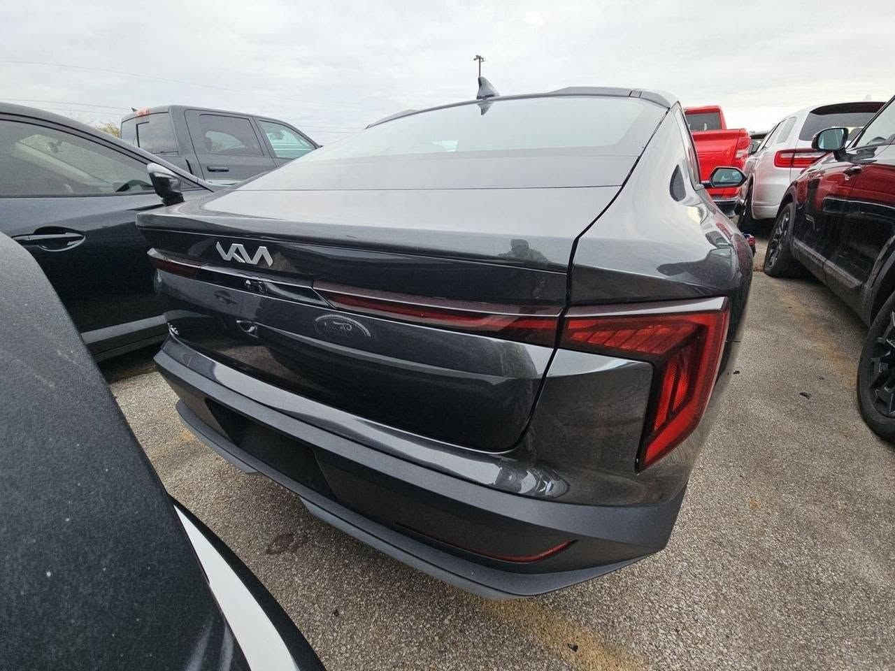 كيا K4 • ٢٠٢٥ • ماشيه ٢٣٠٠٠