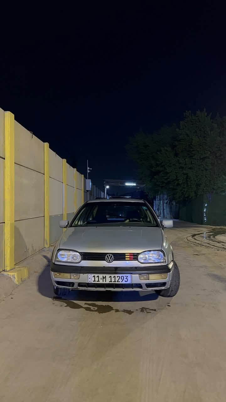 غولف • موديل ٩٣ • مكينة ٢٠٠٠