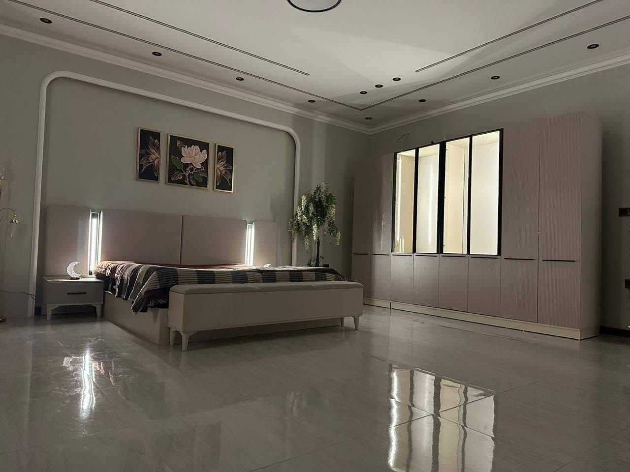 تم وصول موديل صباح المقلم
10قطع الاصلي*
كنتور مختلف ٤باب المنيوم
قياس الكنتور٣٢٠ سم ارتفاع ٢٢٠
قياسات الغرفه ضخمة*
١٢ باب بالكنتور
سرير مخزن +شازلون مخزن
بسعر مليون 200 الف فقط 
يوجد توصيل لجميع المحافظات 
للتواصل واتساب ***********
