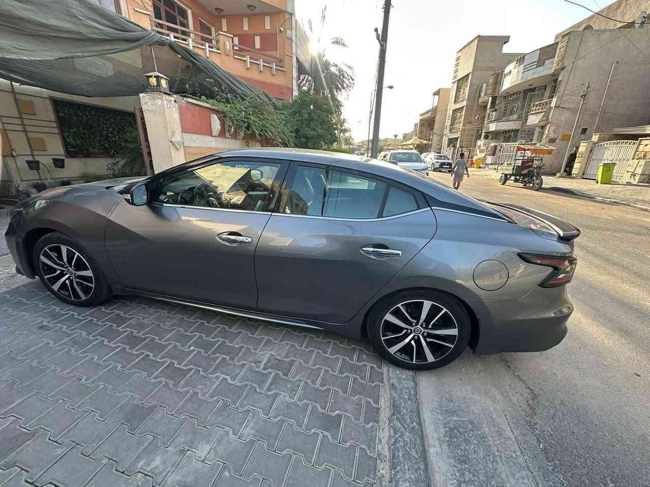 نيسان مكسيما 2021 nisaan maxima
مواصفات SV 

بصمه، اشغال، رادار قدّام، رادار ورا، مراية برادار

لايتات زينون و LED، جنط كبار

مراية بإشارات، درك بـ بصمه

شاشه آيباد، كاميره، حساسات خلفيه

كوشينات جلد، تبريد مركزي

كوشنات كهرباء، ستييرن بـ فوليوم

كوشن تدفئة

سيارة تخم تايرات جديد 

صدر امامي و خلفي جديد 

سيارة بيه صبغ جاملغ الأيسر 

وبونيد صبغ لجمالية 

سنوية جديد سيارة 

سعر 16,500 $وبيه مجال 

لتواصل على رقم هاتف 

*********** 

او ماسنجر 

مكان سيارة بغداد الوزيرية
