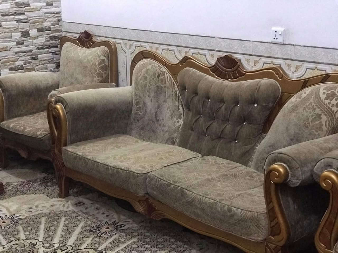 تخم للبيع عنوان بغداد لاستفسار ***********
