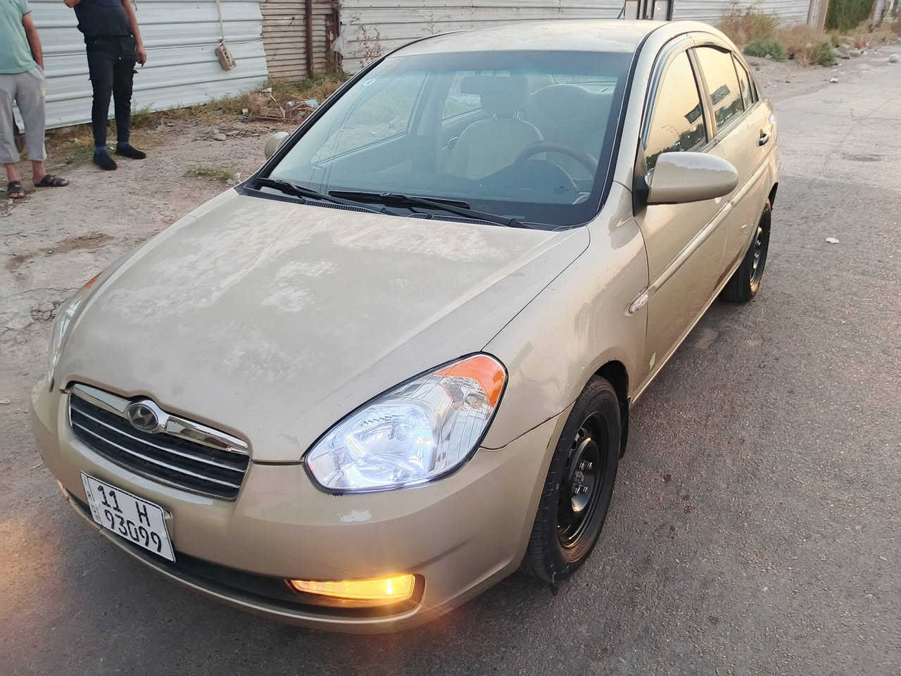 السلام عليكم للبيع اكسنت موديل 2008 وراد خليجي محرك 1600 تبريد ثلج محرك او الكير مكفول ادامه كامله من فيتبم او نوزلات او بلكات قبل يومين مسويهن جامه اماميه هم جديده رقم او هزه كله جديد او بسمي السياره بيها جراد خفيف السعر 73 او بيها مجال بسيط رقمي ‏‪***********‬‏ مكان السياره كراده شارع الصناعه
