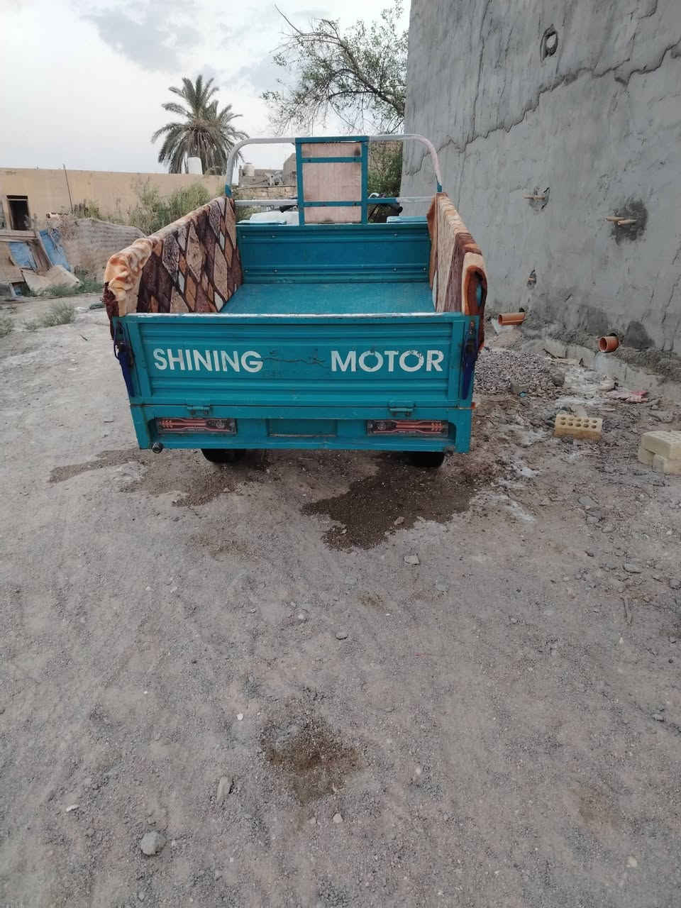سلام عليكم ستوتة كربلائية فحل مديل23  وكيلها العشار ستوتة غراغها موجودة كلهن مكاني بصرة كرمة علي***********
