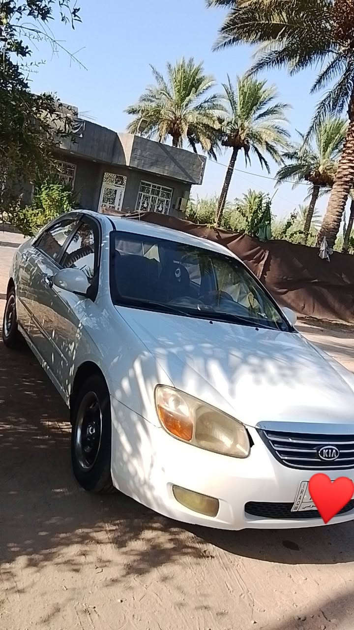 سلام عليكم سيراتو 2009 وارد
خليجي سياره كامله بيه بس بارد بل 
 الباب الخلفي وره السايق رقم ذي قار 
بسمي تحويل نفس اليوم اتصال عله الرقم ***********بي واتساب 
المكان حله قرب سيطرة الثار
