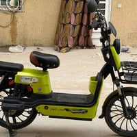 دراجة شحن • نظيفة • بطارية ناقصة
