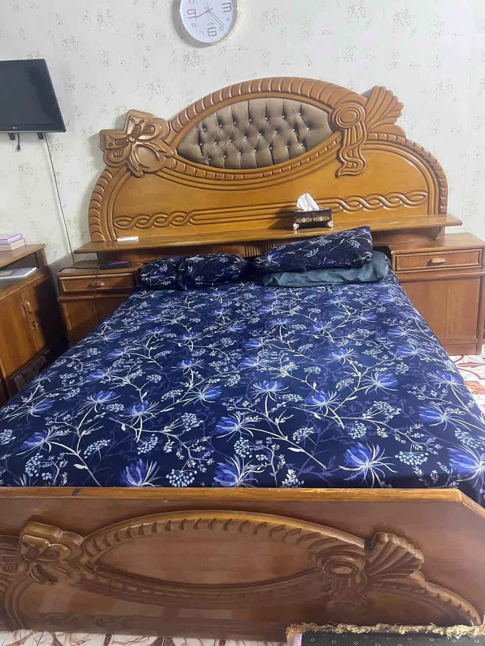مرحبا غرفه أخشاب
سعر500 بيها مجال 
رقم ***********
