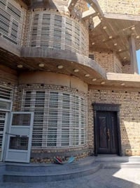 ام الخيل الثالثة • ٣٠٠م • ٤ غرف نوم