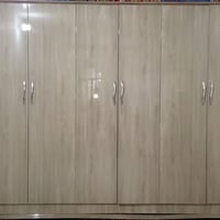 طاولة • متينة • بدون عيب