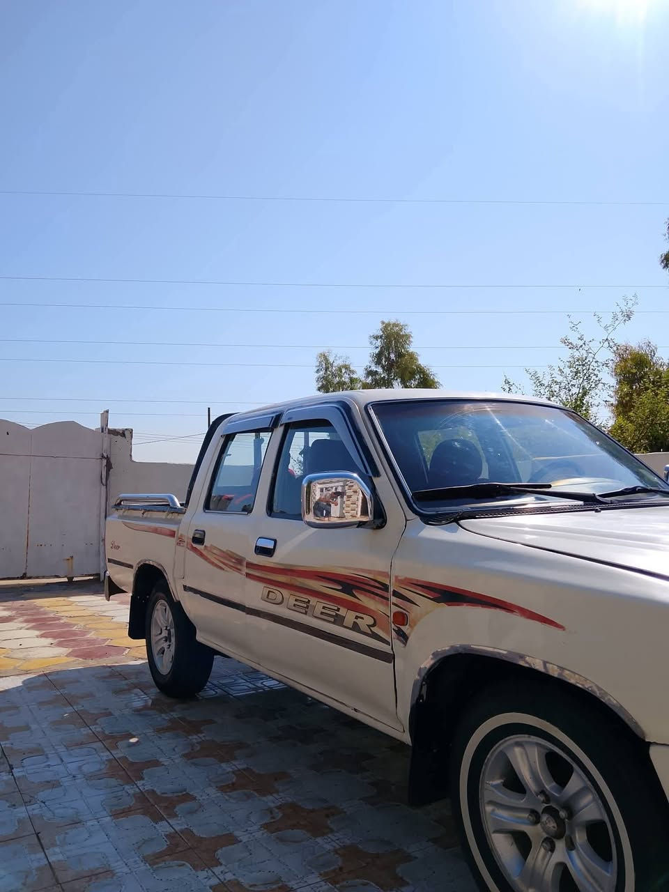 سلام عليكم سياره بيكم دير للبيع 2006 رقم قادسيه الماني  تحويل مباشر سياره خير من الله ما نقصه شي تخم تاير جديد مكينه وكير جدد دوشمه جديد
سعر 35 وبيه مجال بسيط 
مكاني بابل ناحيه الطليعه 
الاستفسار أكثر  / ***********
